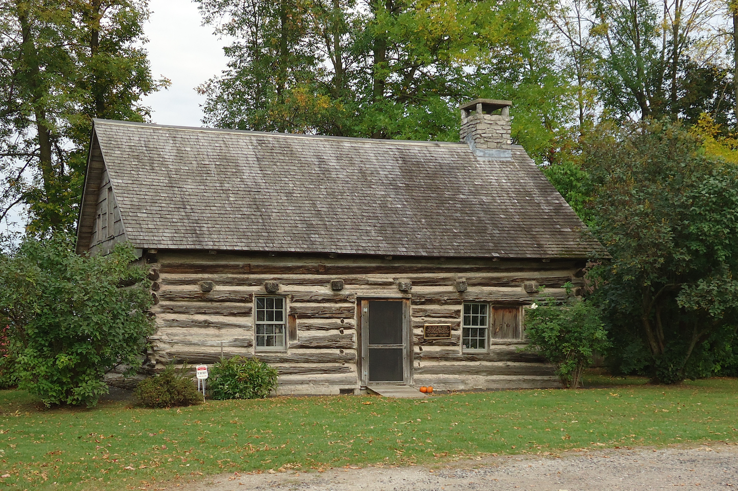 Hyde_Cabin_Front
